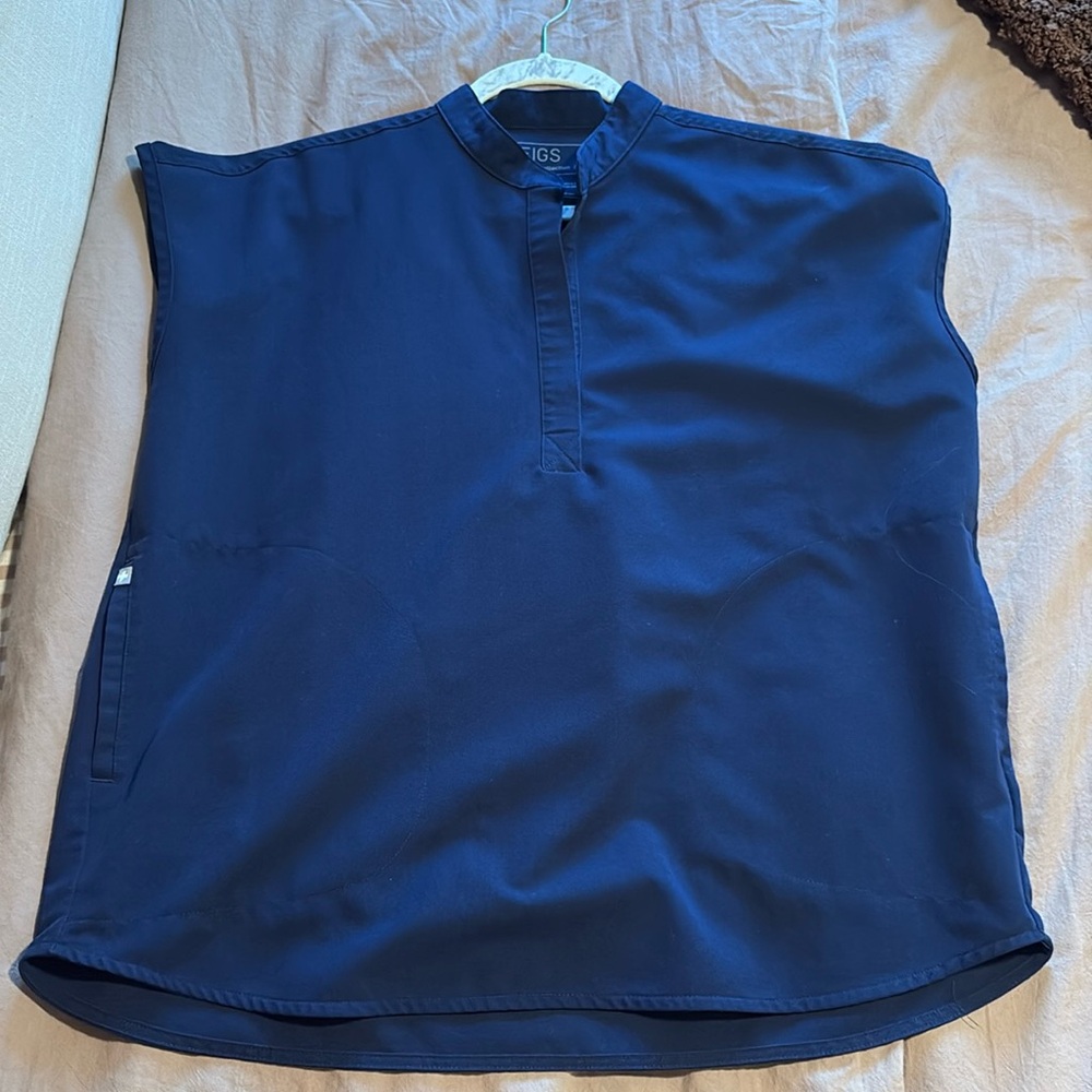 Figs Rafaela Oversized Scrub Top